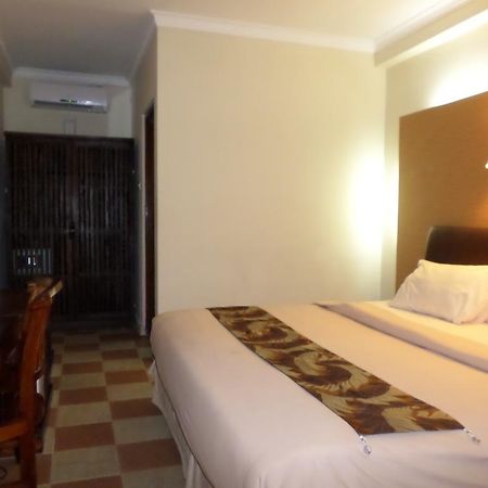 Nathan Hotel كوتا المظهر الخارجي الصورة
