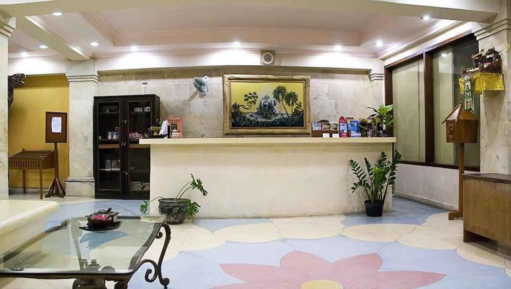 Nathan Hotel كوتا المظهر الخارجي الصورة