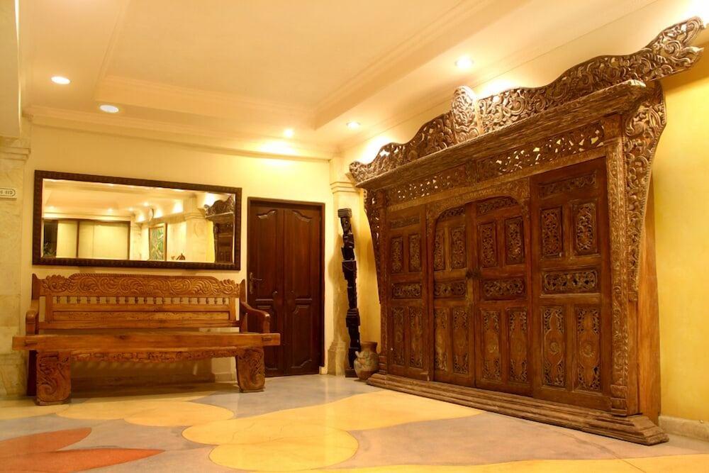 Nathan Hotel كوتا المظهر الخارجي الصورة