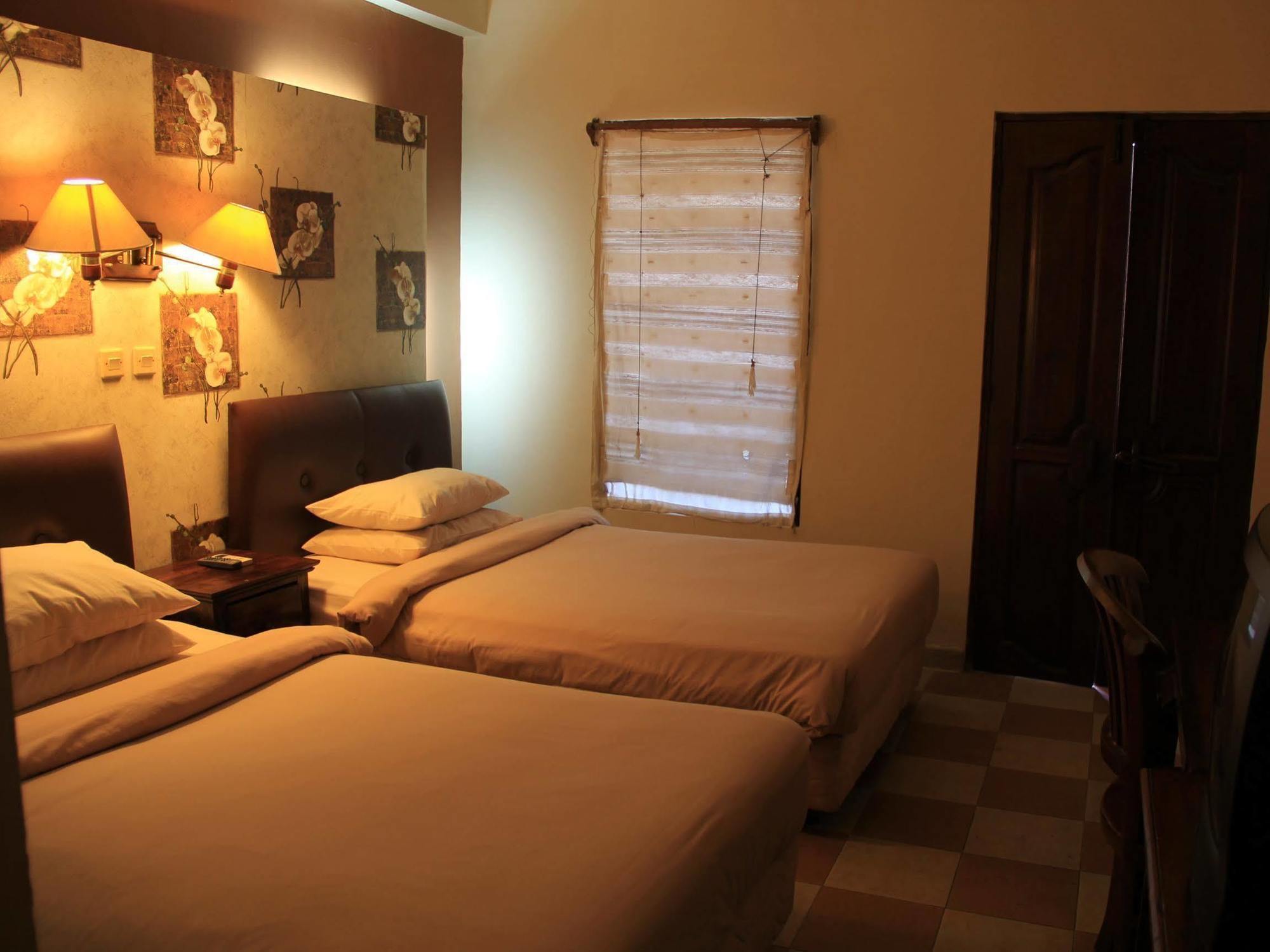 Nathan Hotel كوتا المظهر الخارجي الصورة